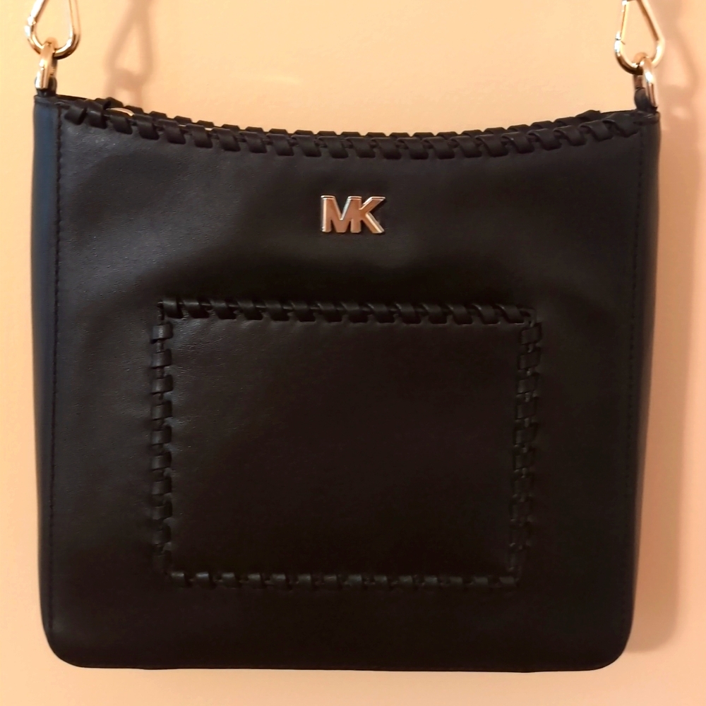 EUC Michael Kors Gloria Crossbody